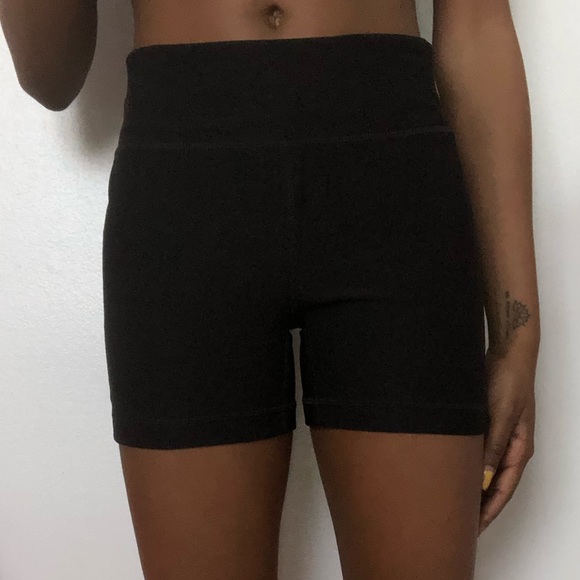 Athletic Biking Shorts - Picture 5 of 6